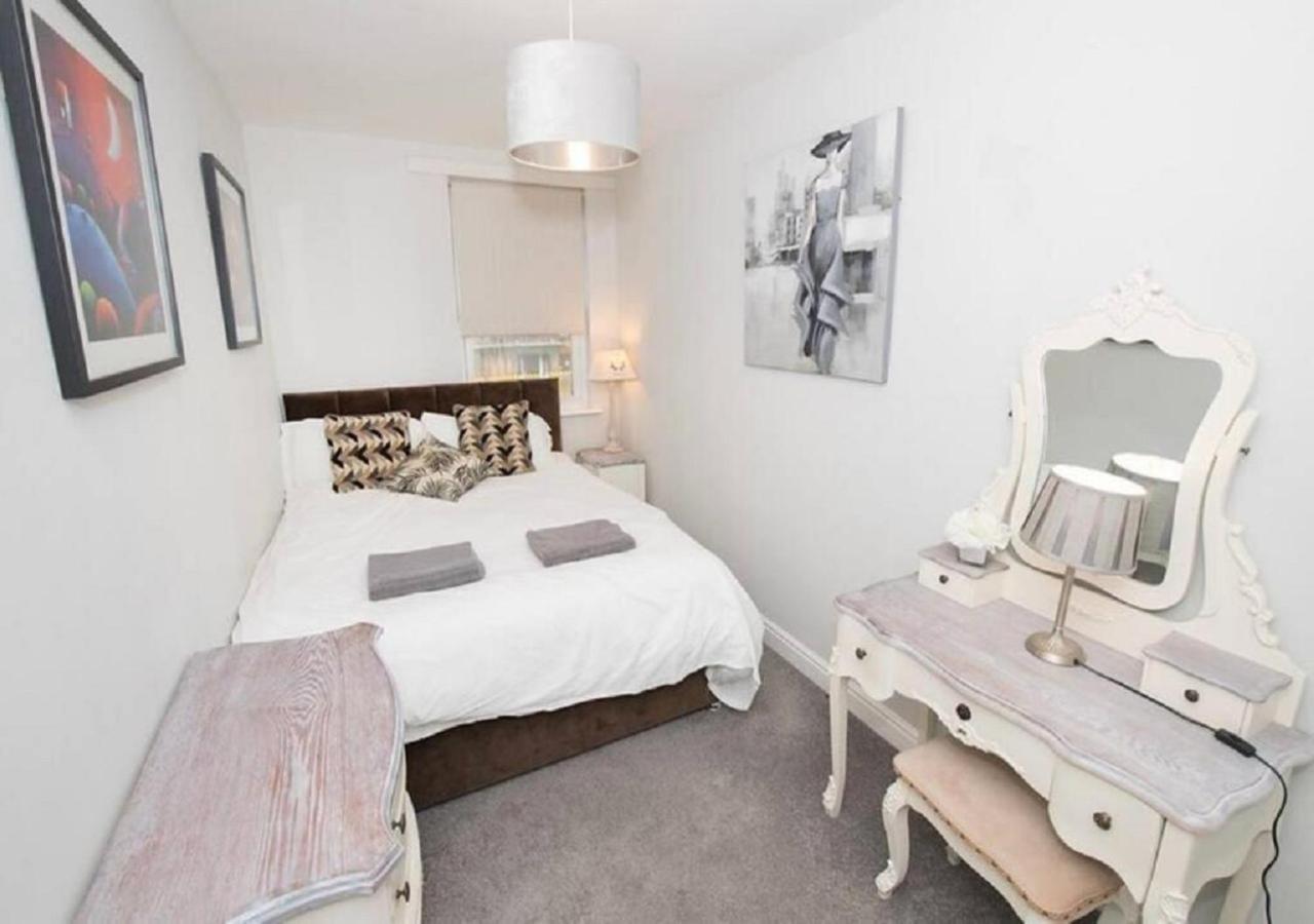 Pelican-Stylish 2-Bed Apartment Close To Beach & Town Σκάρμπορο Εξωτερικό φωτογραφία